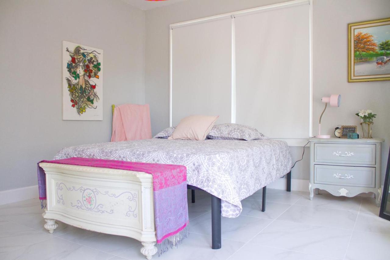 Colorful And Luminous Suite Near Mia ไมอามี ภายนอก รูปภาพ