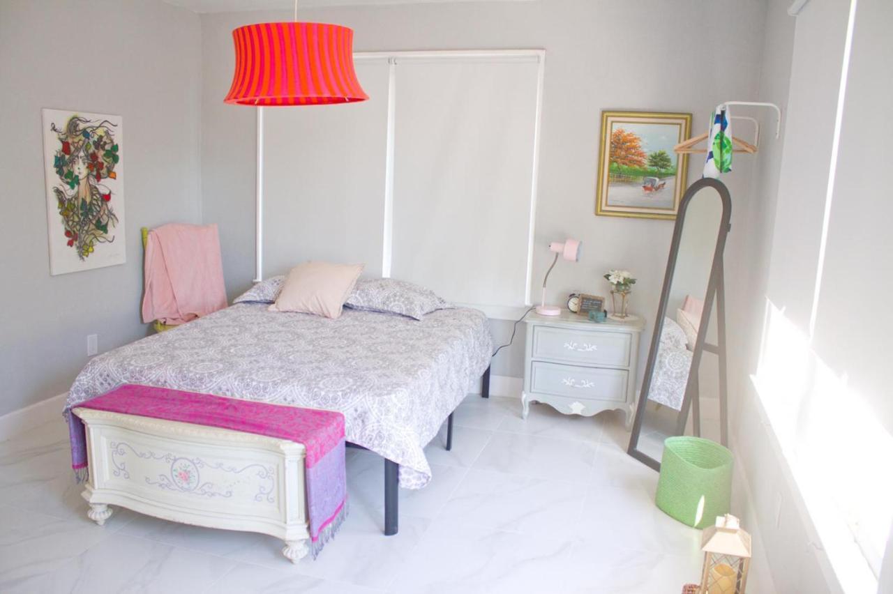 Colorful And Luminous Suite Near Mia ไมอามี ภายนอก รูปภาพ