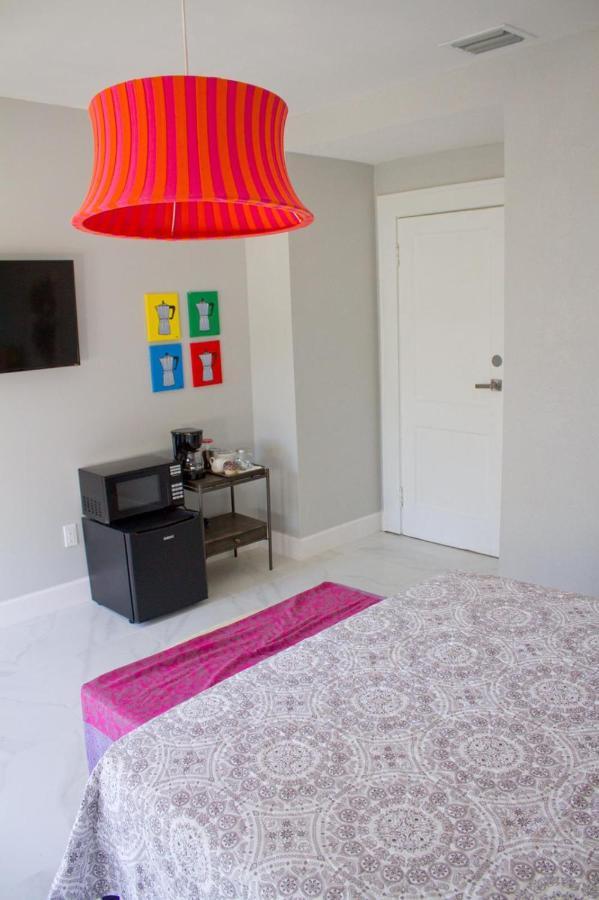 Colorful And Luminous Suite Near Mia ไมอามี ภายนอก รูปภาพ